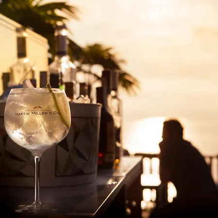 El Castillo De Locos