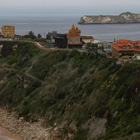 Hotel El Castillo De Locos *