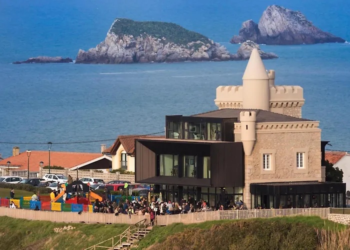 Hotel El Castillo De Locos *